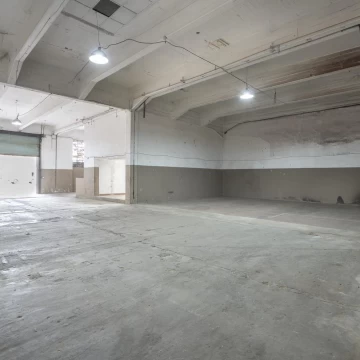 Depósito de 355 m2 cubiertos - Jose León Suarez