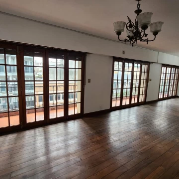 Venta departamento Piso exclusivo 4 Dormitorios Apto Credito Barrio Lourdes - Mendoza 2500 Rosario