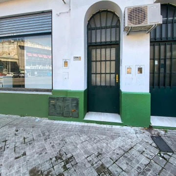 1780085552.jpg