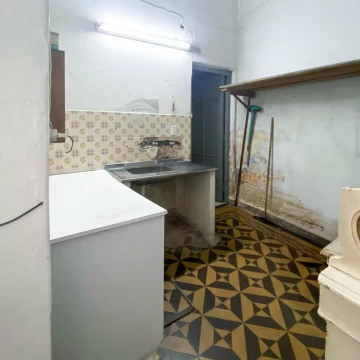 1780085557.jpg