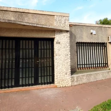 VENTA CASA 3 DORMITORIOS PACHECO 600