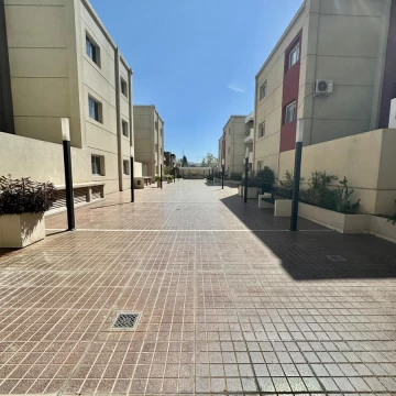Departamento a estrenar en Residencias Plaza Fontana Mendoza, 2 dormitorios, cochera y apto crédito