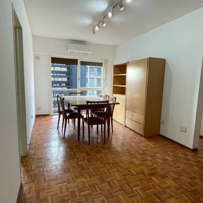 ALQUILER DEPARTAMENTO 2 AMBIENTES MUY COMODO Y LUMINOSO CON COCHERA