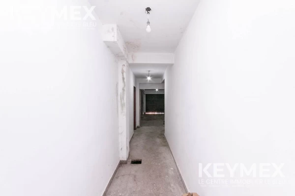 1780330547.jpg