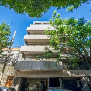 Departamento de dos ambientes con balcón corrido a estrenar en venta en Saavedra