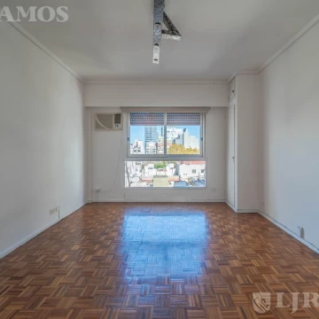 depto 3 ambientes piso alto   cochera   super luminoso