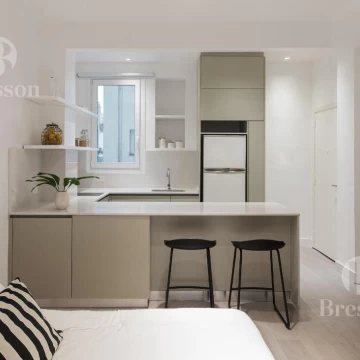 Luminoso Monoambiente en venta en Recoleta