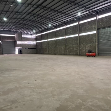 Depósito en Burzaco