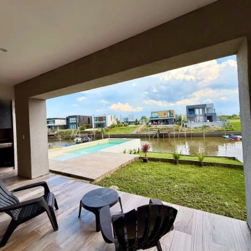 Casa - El Canal