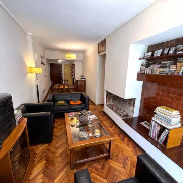 Venta Depto 4 Ambientes con Depcia Patio Jardín en Recoleta