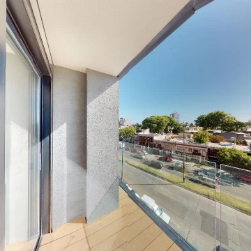 Apartamento La Blanqueada 2 Dormitorios Piso Alto