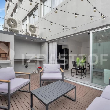 Departamento en venta en San Telmo. Dos ambientes con terraza. Muy luminoso