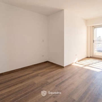 1780416826.jpg