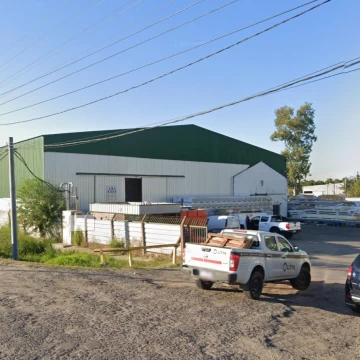Depósito de 2.800 m2 más oficinas en Alquiler en Guemes al 2.100 en Escobar