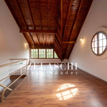 Venta: Casa PH sobre calle Peña Aeronautica, Ciudad Jardín