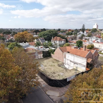 Lote apto desarrollo en venta  Quilmes, inmejorable zona!