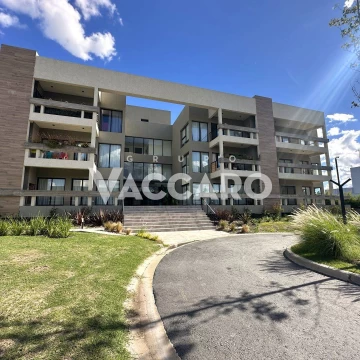 Venta y Alquiler de Departamento 3 Ambientes en Parque Leloir, Ituzaingó