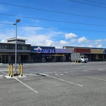 VENTA LOCAL COMERCIAL ALMAX CENTER SAMBORONDON INC. PARQUEO (EM)