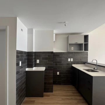 Alquiler de apartamento 1 dormitorio con terraza en barrio Tres Cruces, Montevideo
