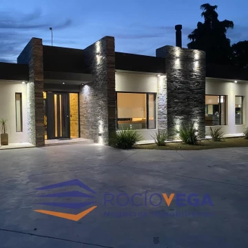 Casa en venta en  La Primavera Golf Carlos Keen Luján