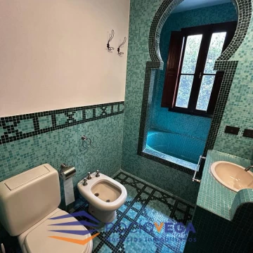 1780493064.jpg