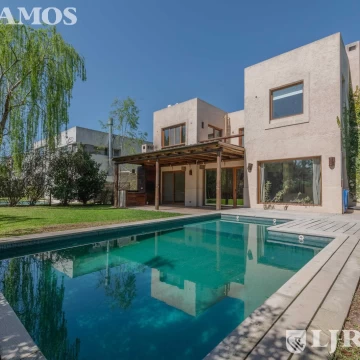 LOTE INTERNO. APTA CREDITO.