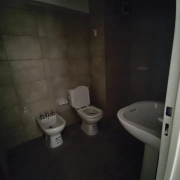 1780499557.jpg