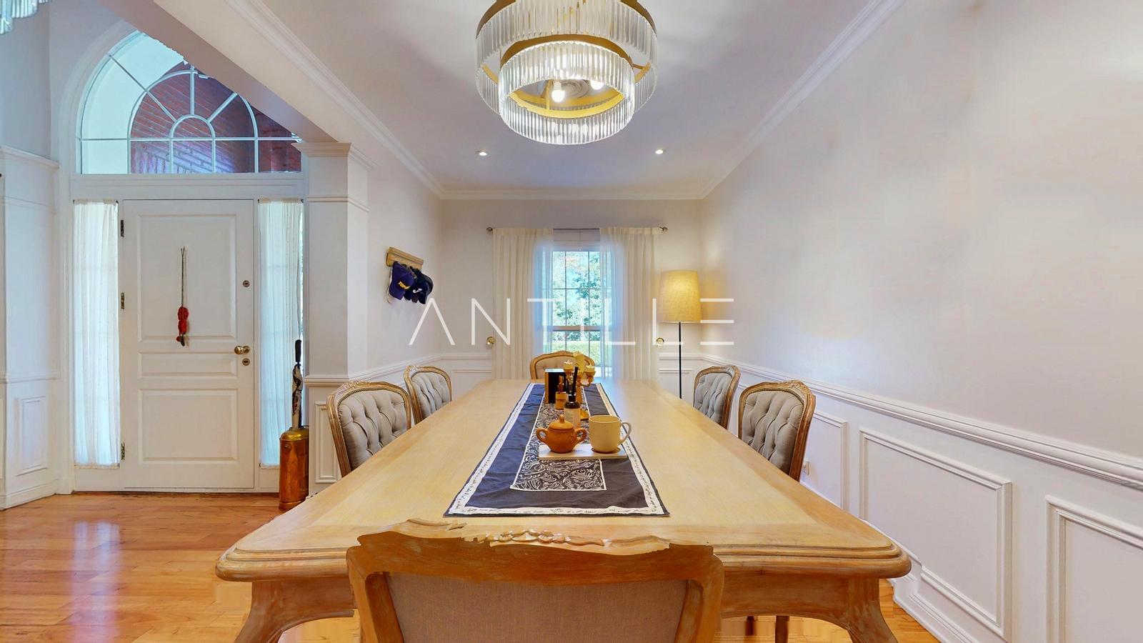 COMEDOR 1 CASA EN ABRIL CLUB DE CAMPO, HUDSON