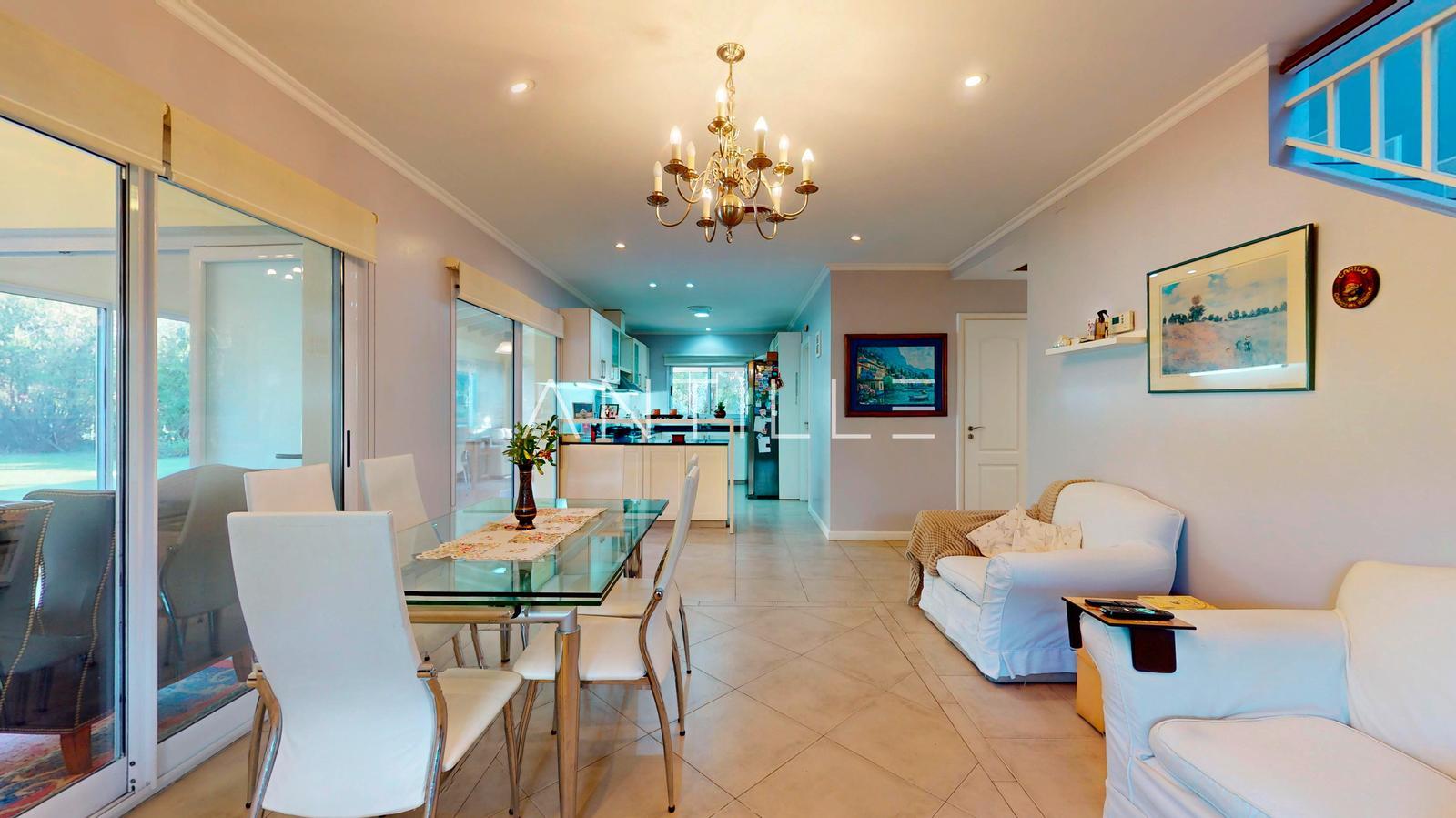 COMEDOR 2 CASA EN ABRIL CLUB DE CAMPO, HUDSON