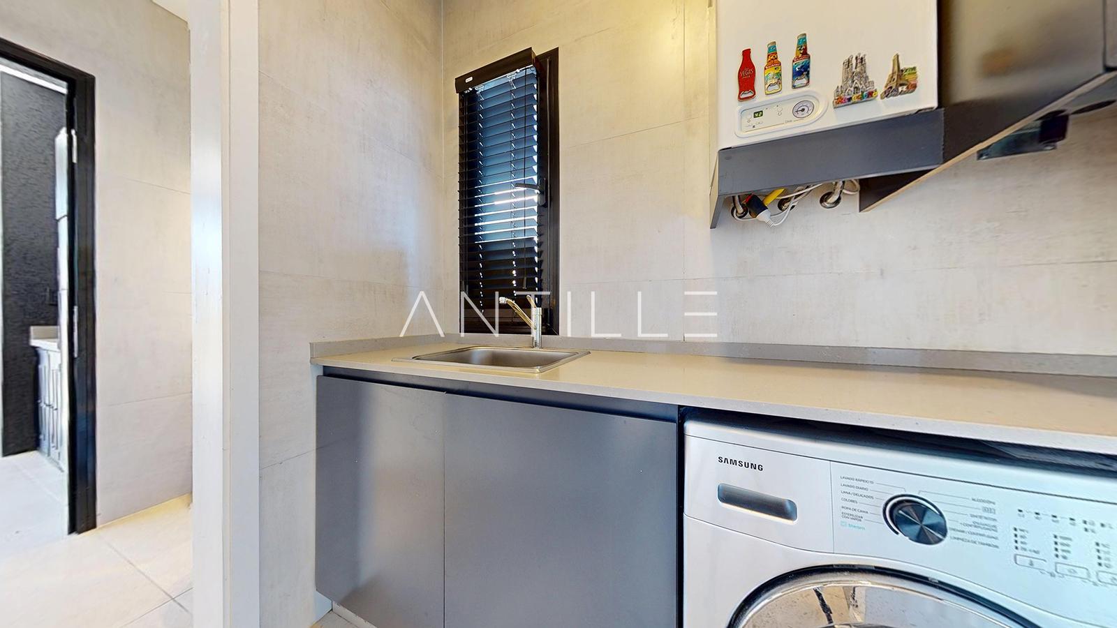 LAVADERO CASA EN GREENVILLE POLO 