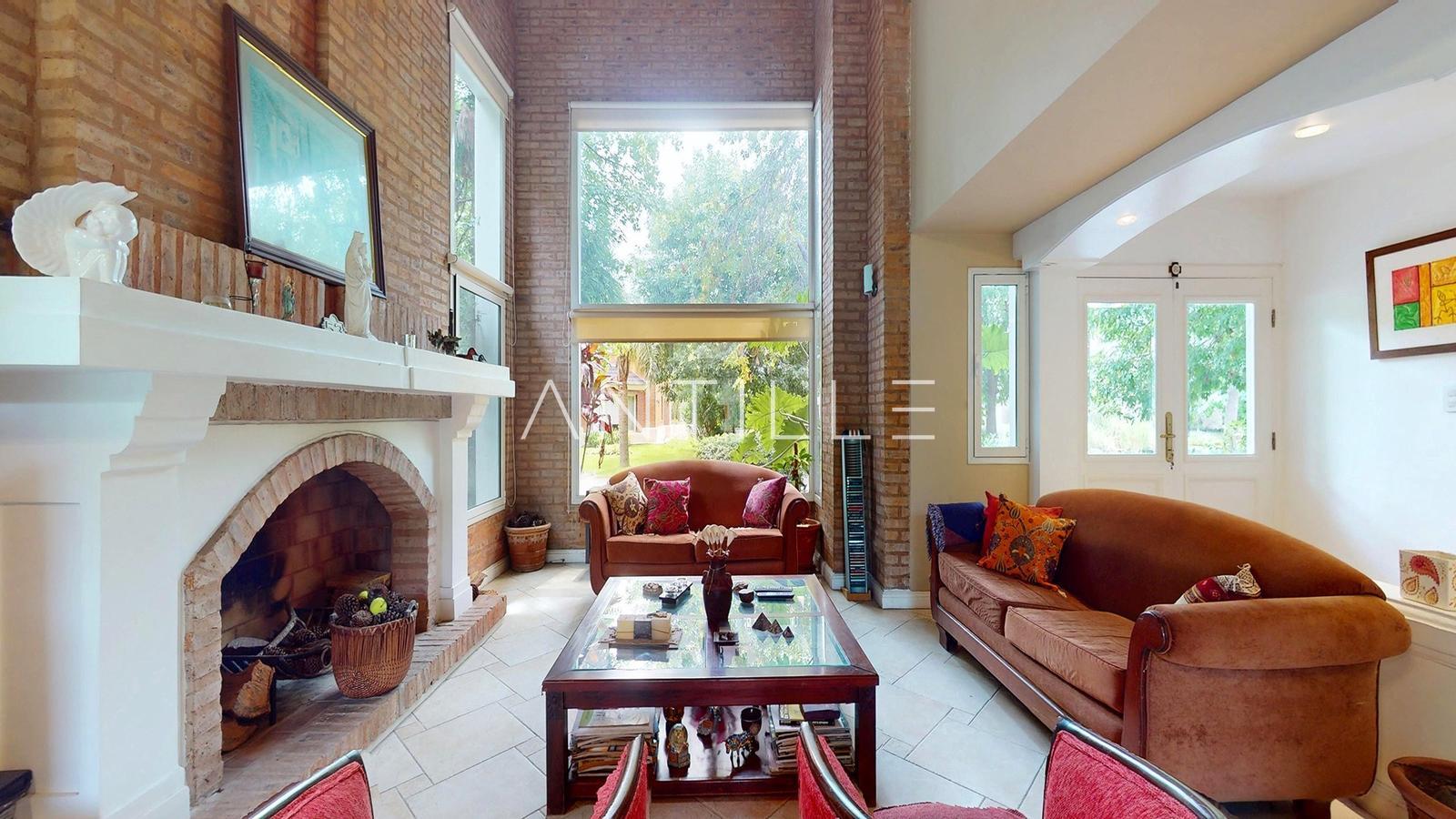 LIVING 1 CASA EN ABIRL CLUB DE CAMPO, HUDSON