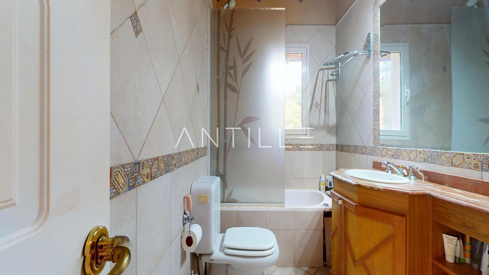 BAÑO 4 CASA EN ABRIL DE CAMPO, HUDSON