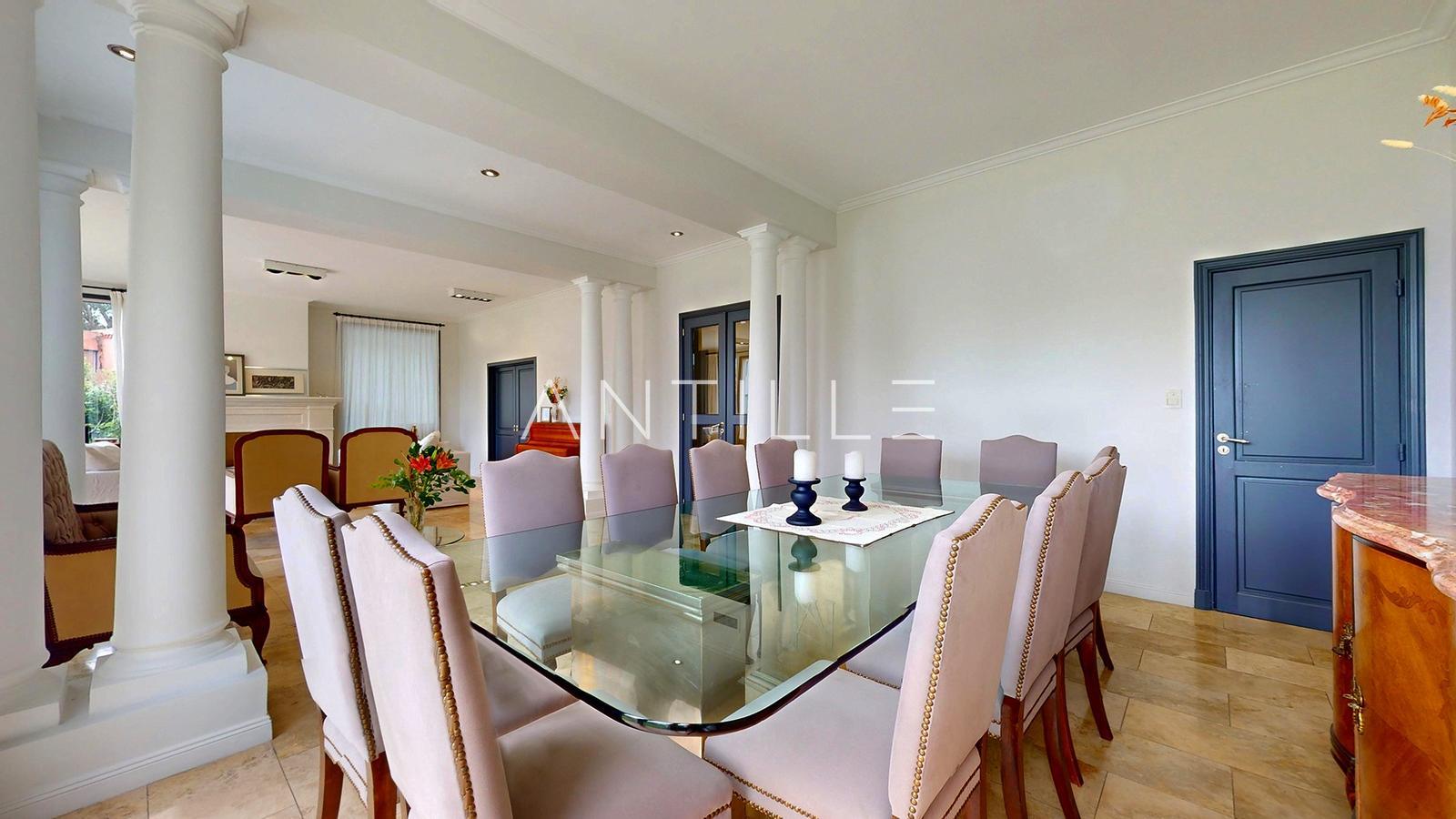 COMEDOR 1 CASA EN ABRIL CLUB DE CAMPO, HUDSON