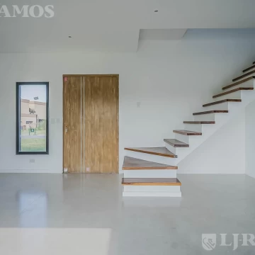  CASA EN OPORTUNIDAD A11  MB en San Sebastian