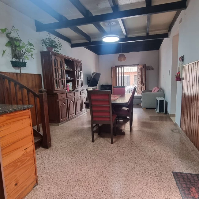 PH al frente, 4 ambientes, Lanús Este. Orientación norte