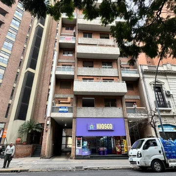 Departamento en Alquiler | 2 Dormitorios | Nueva Cordoba | Balcón | Cocina Separada