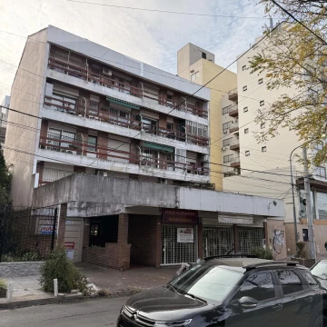 Departamento en Villa Ballester 1 ambiente.  centro