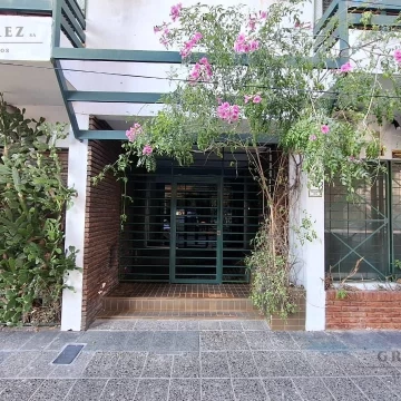 Departamento 3 amb con terraza privada y cochera en Avellaneda