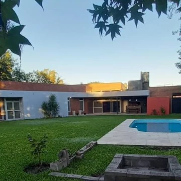 Casa de categoria en  San Justo (Sta Fe)