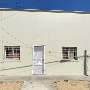 CASA  en VENTA de 2 dormitorios a  Estrenar - Guadalupe Oeste. Padre Genesio 1200