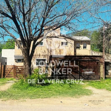 Casa en Funes
