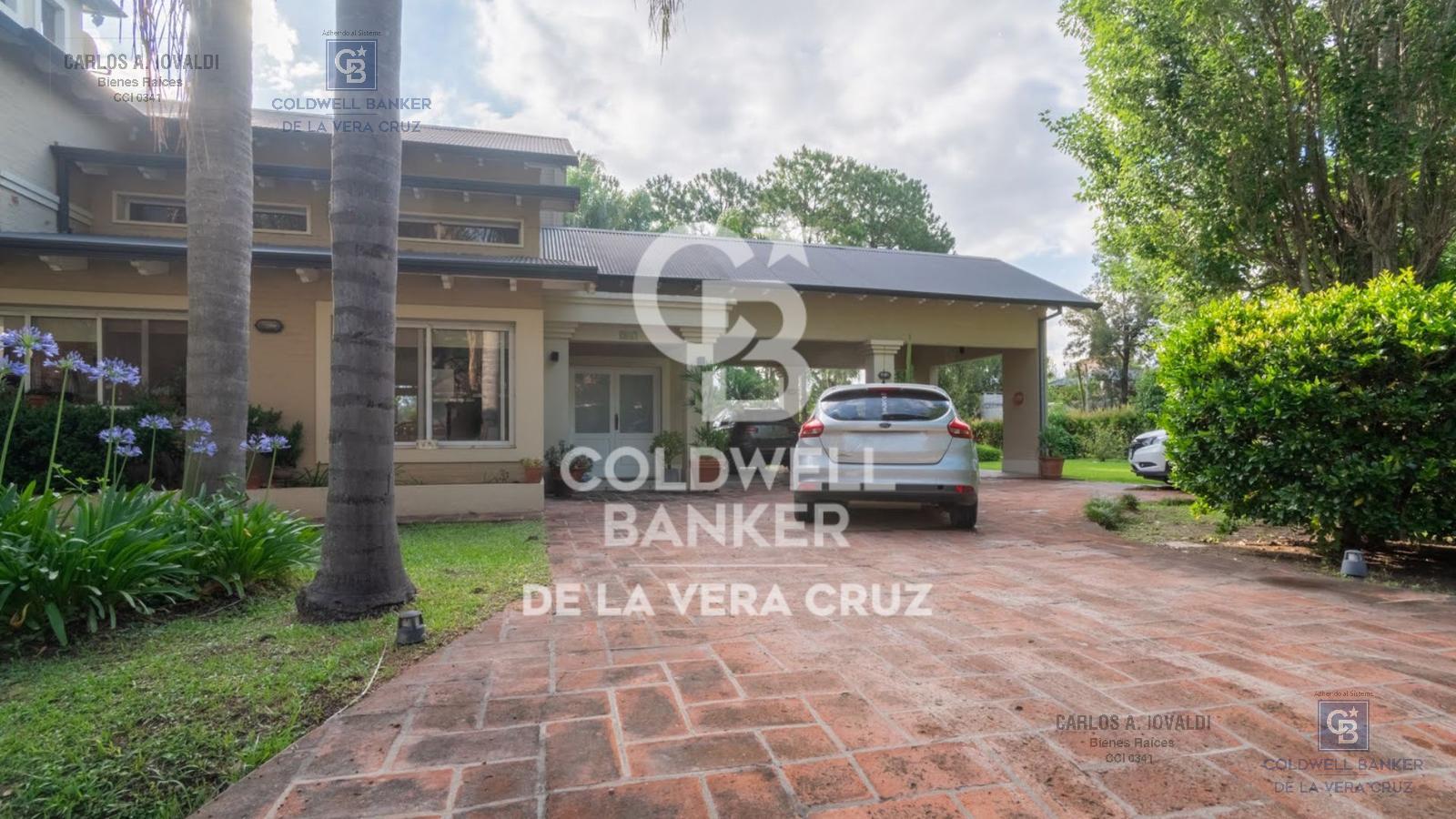 Casa en venta sobre dos lotes Club de Campo El Paso - Principal