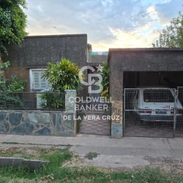 Casa con Departamento