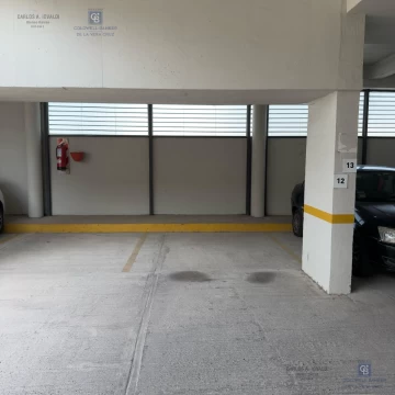Cochera en Santa Fe
