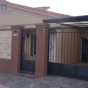 Casa en Santo Tome Tres dorm.