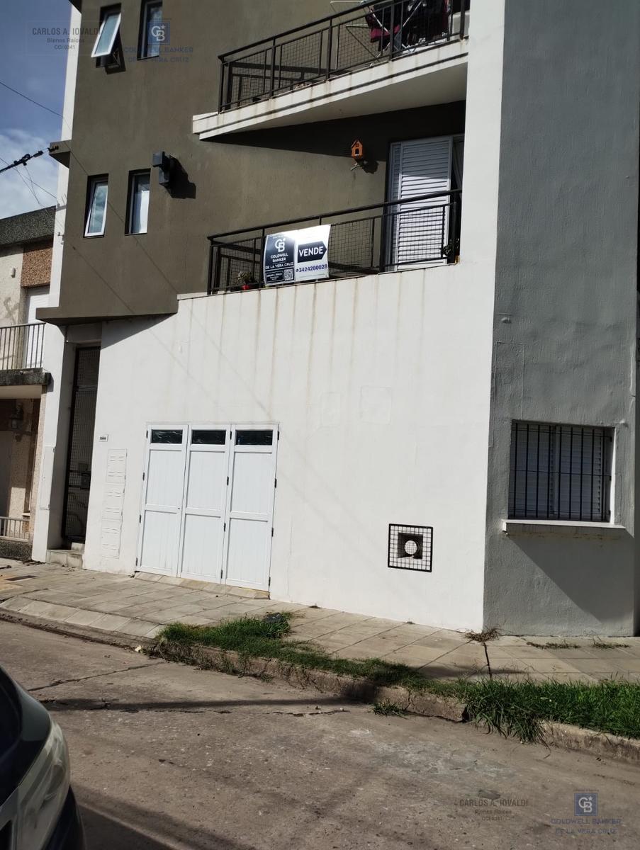 Departamento 2 D. a metros de Av. Gral Paz . - 5