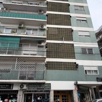 Departamento dos ambientes en venta Flores
