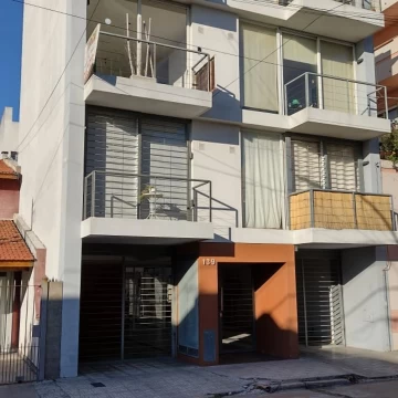 Departamento monoambiente dividido a dos
