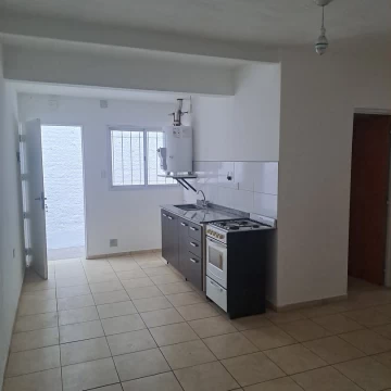 Casa Alquiler en Argandoña 2300