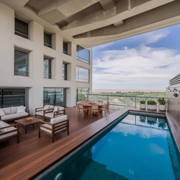 Semipiso AL RÍO - Terraza y Pileta propia